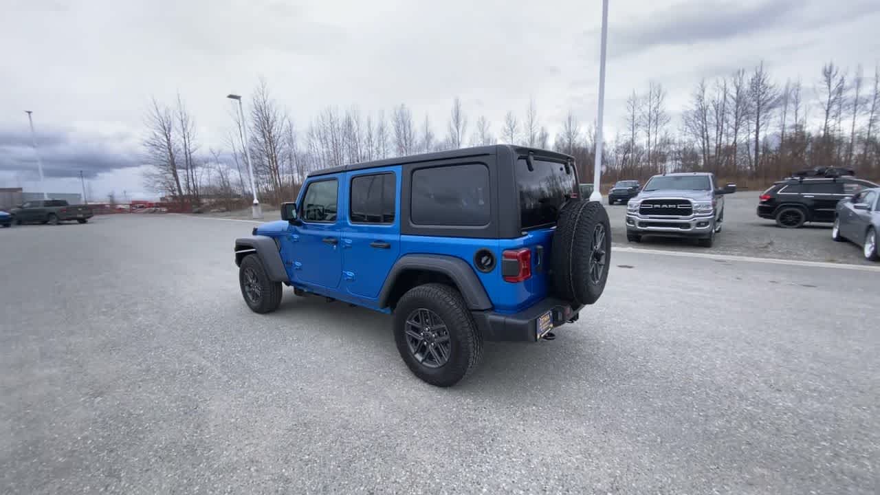 Thumbnail: 2026 Jeep Wrangler - 9