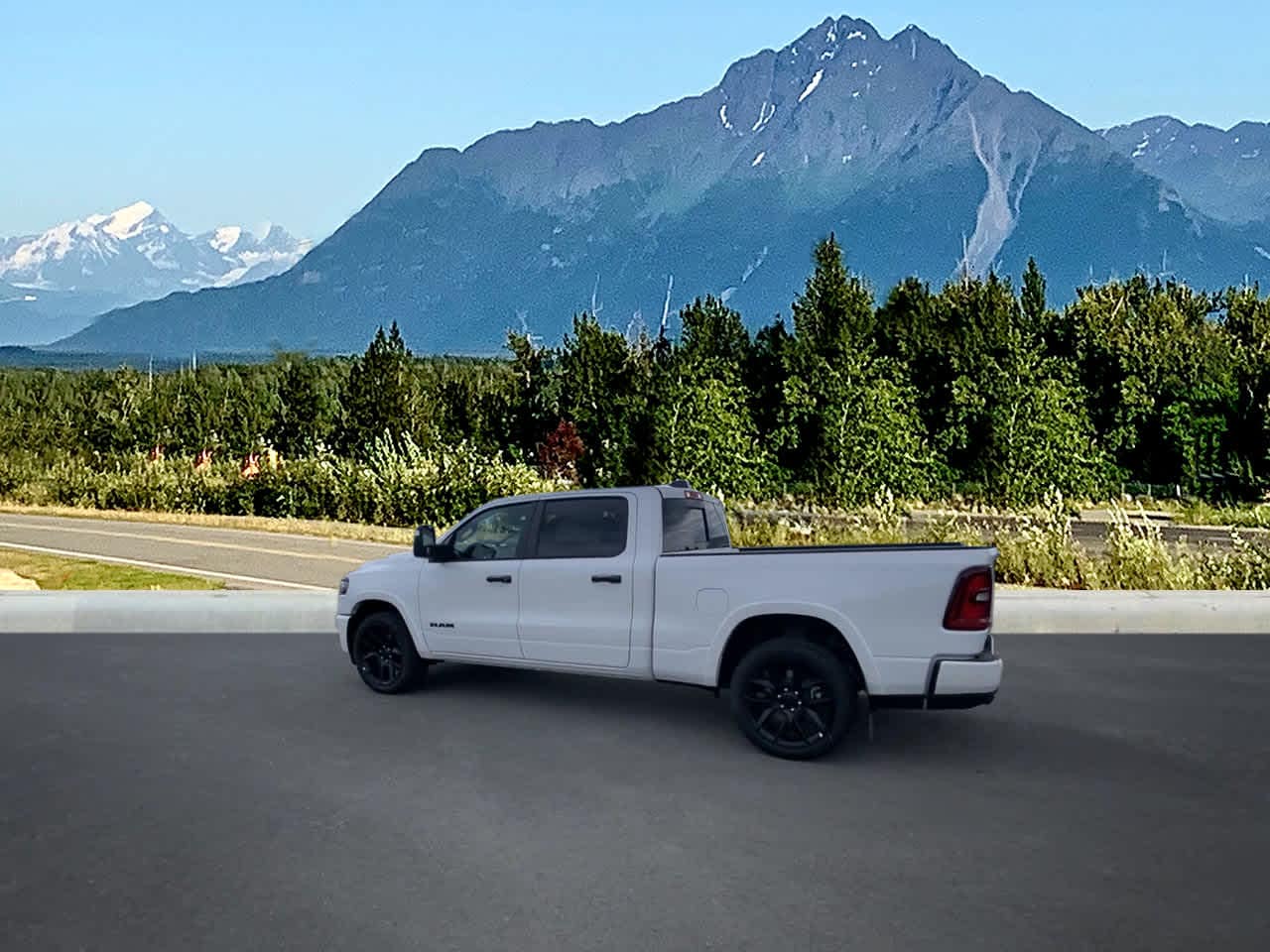 Thumbnail: 2025 RAM 1500 - 3