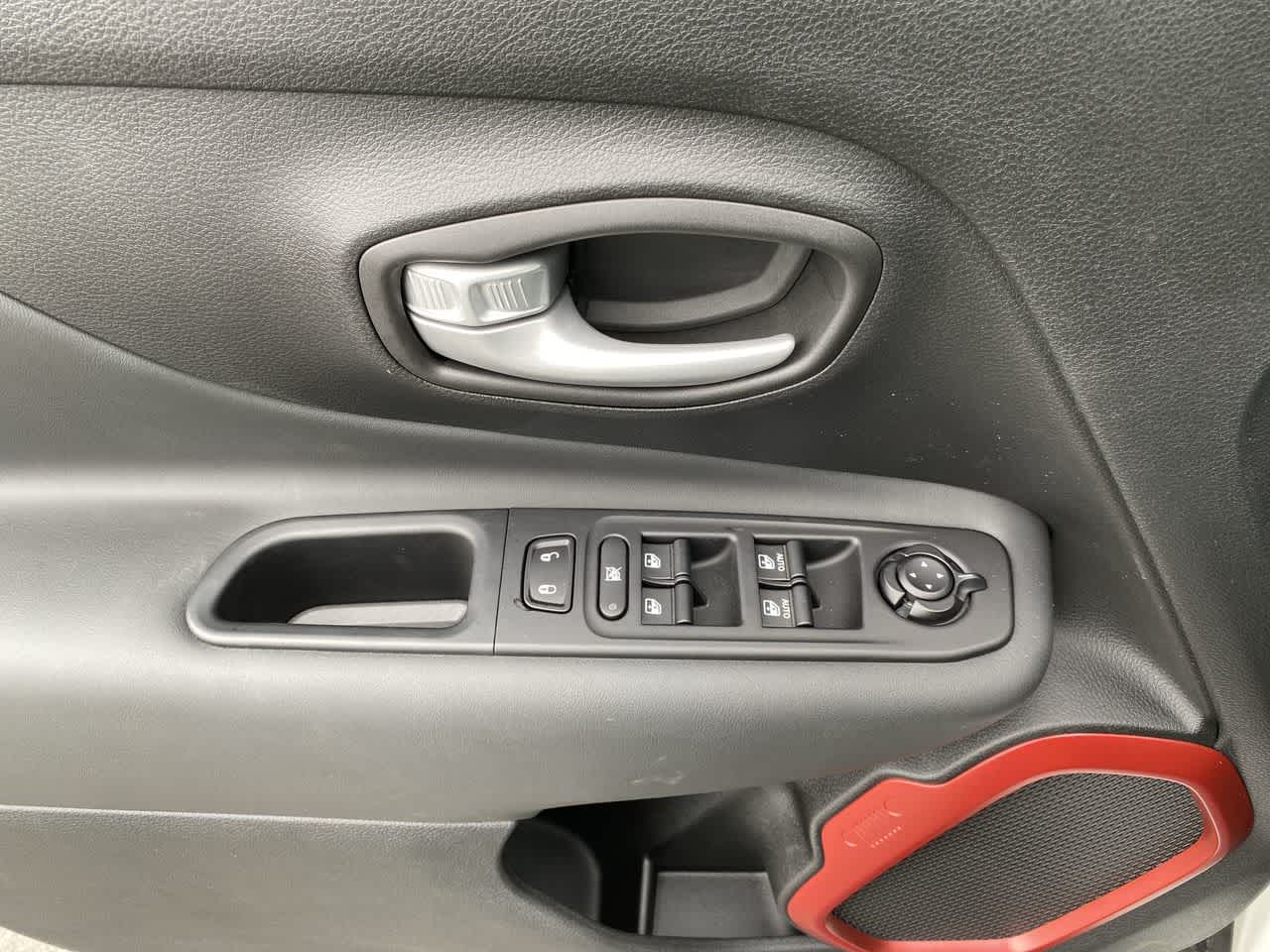 Thumbnail: 2023 Jeep Renegade - 13