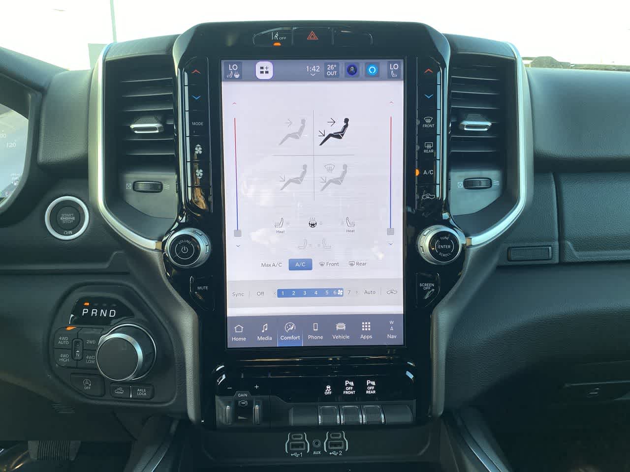 Thumbnail: 2026 RAM 1500 - 19