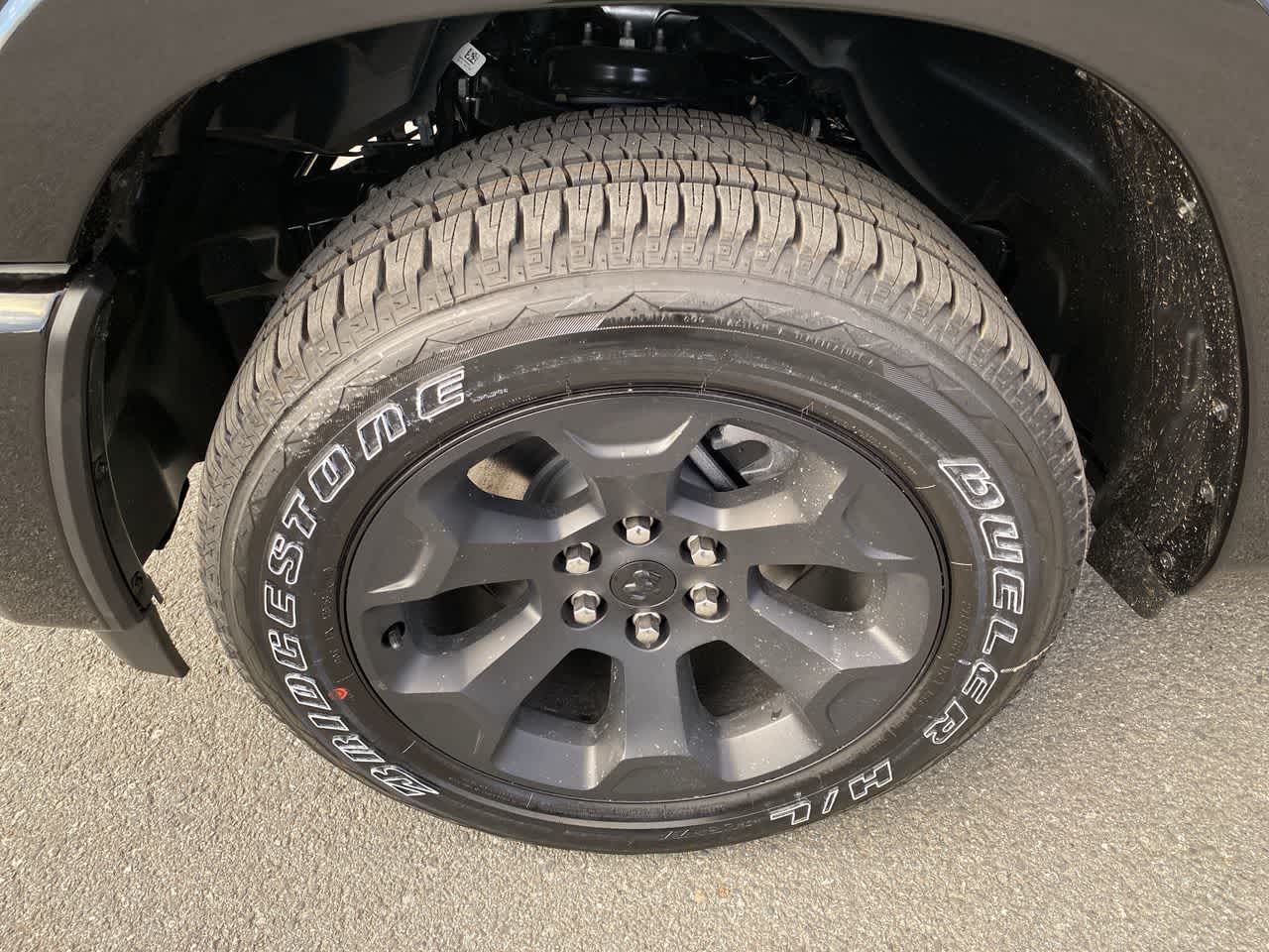 Thumbnail: 2026 RAM 1500 - 10