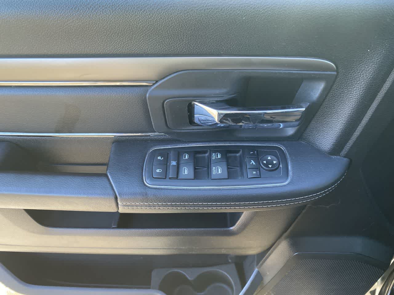 Thumbnail: 2016 RAM 1500 - 13