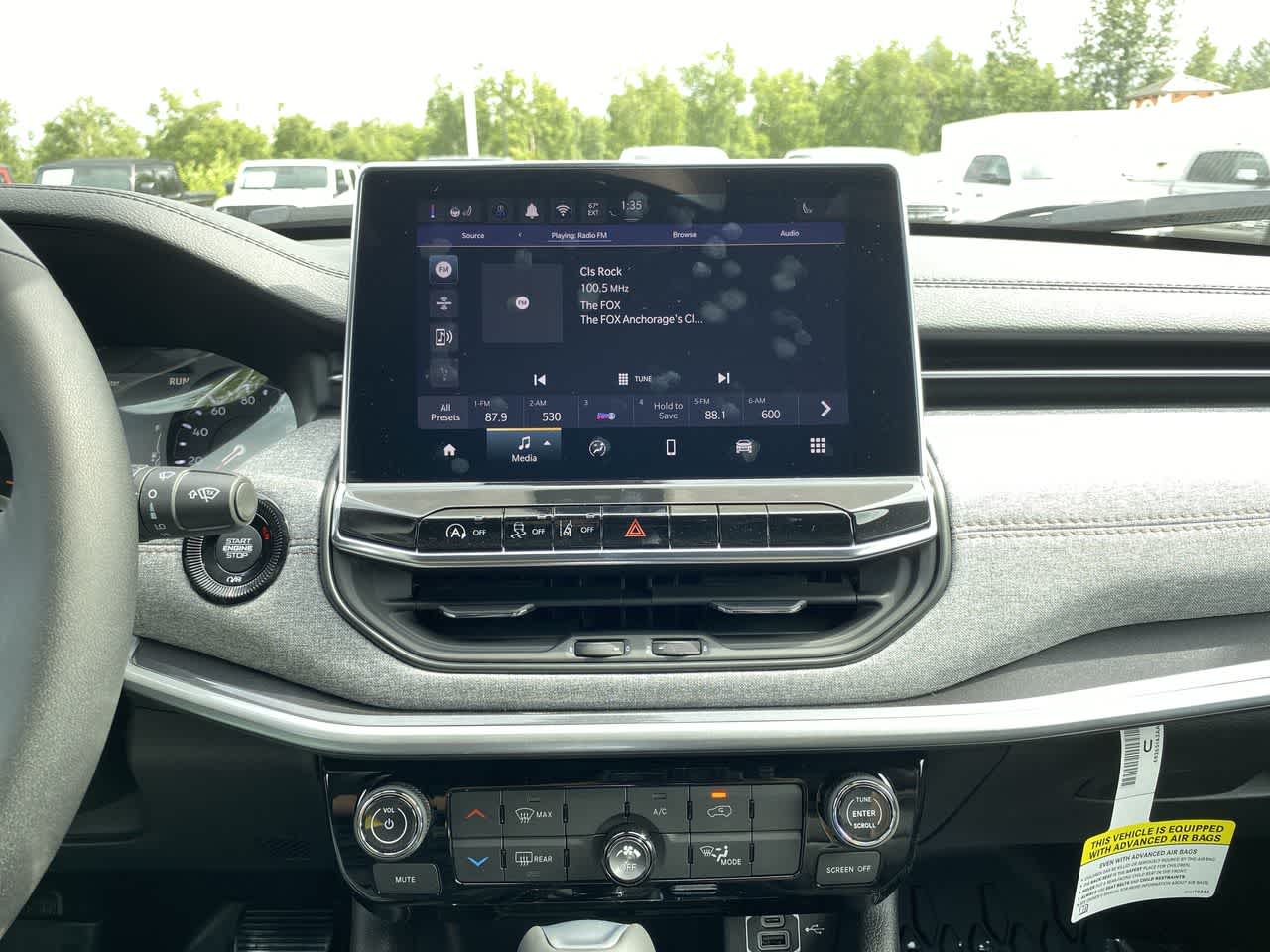 Thumbnail: 2024 Jeep Compass - 16