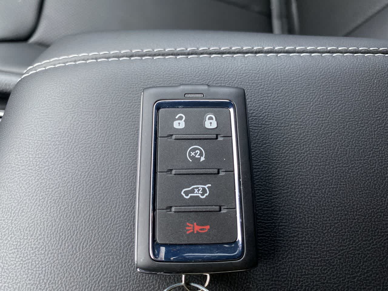 Thumbnail: 2025 Jeep Grand Cherokee - 21