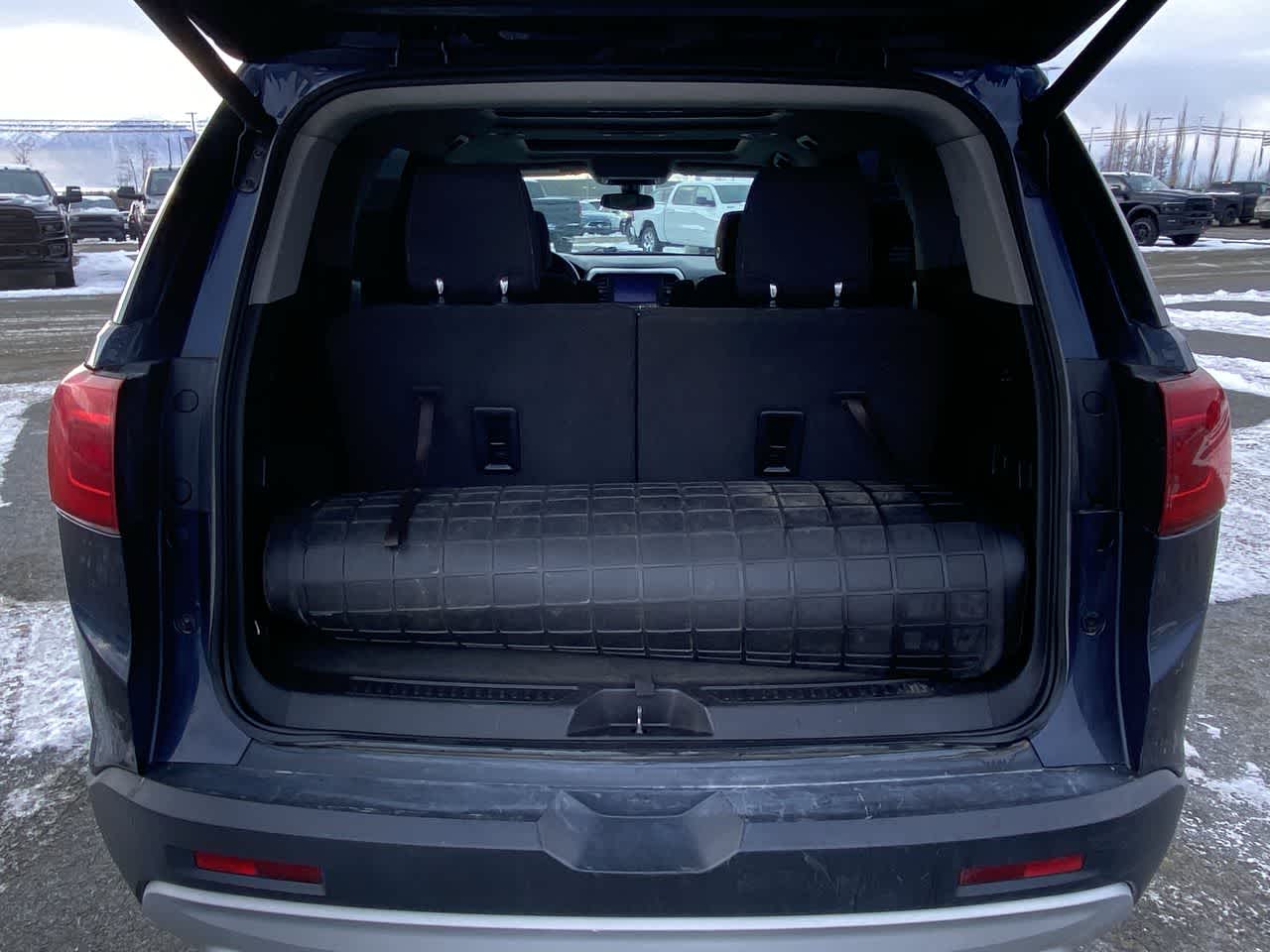 Thumbnail: 2019 GMC Acadia - 26