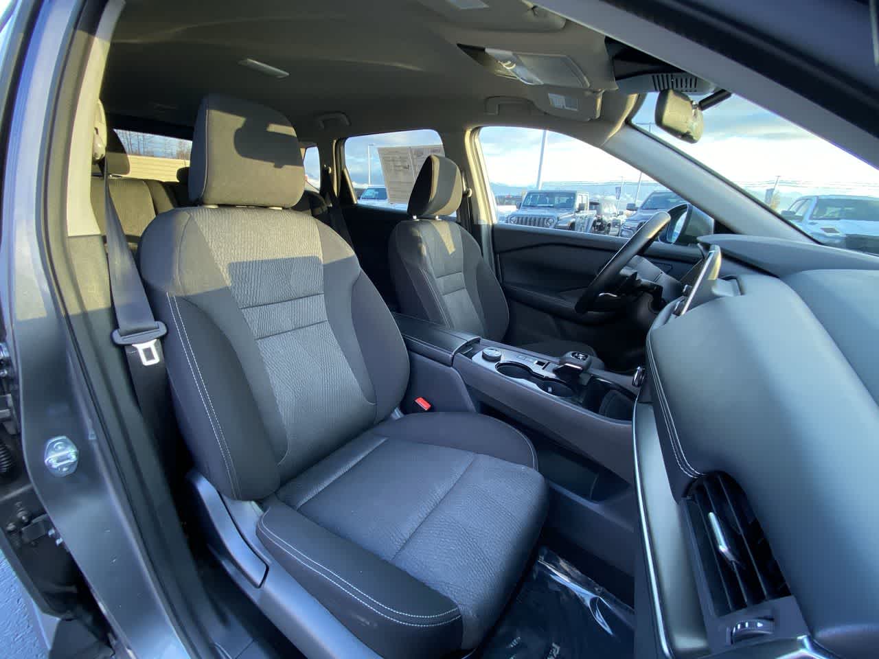 Thumbnail: 2024 Nissan Rogue - 31