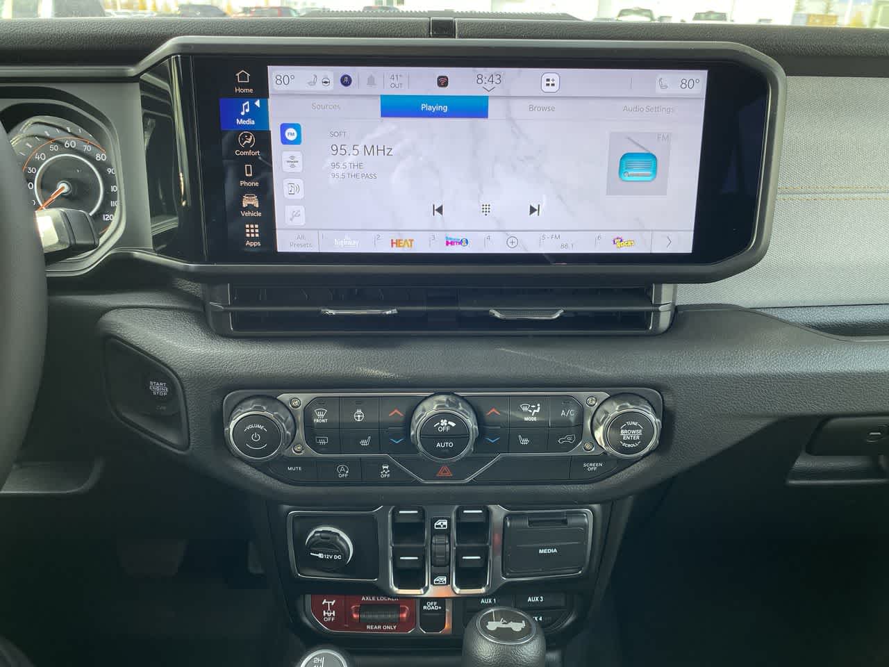 Thumbnail: 2025 Jeep Wrangler - 16