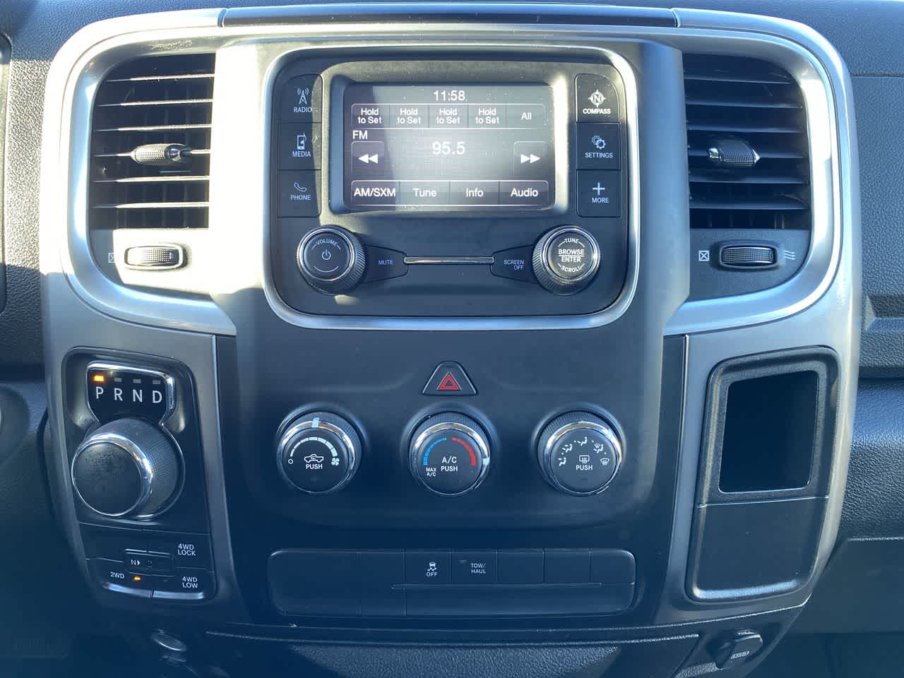 Thumbnail: 2022 RAM 1500 Classic - 22