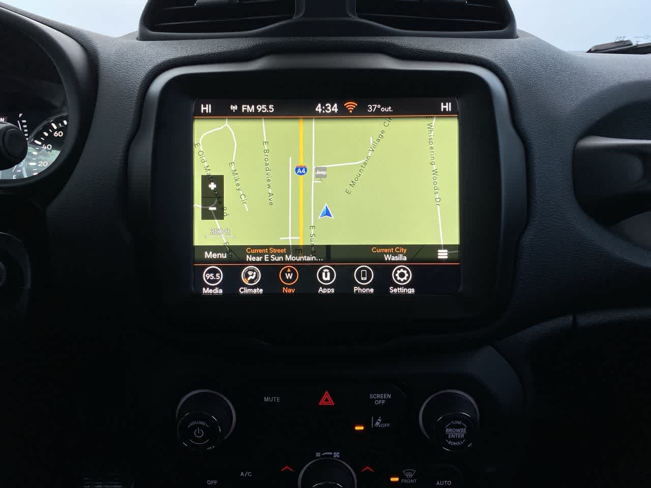 Thumbnail: 2023 Jeep Renegade - 18