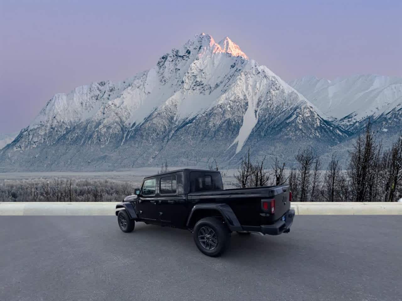 Thumbnail: 2025 Jeep Gladiator - 3