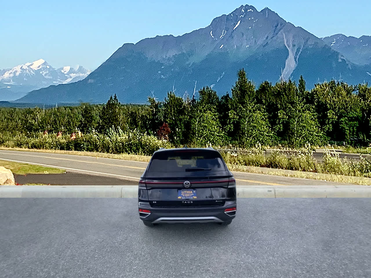 Thumbnail: 2025 Volkswagen Taos - 4