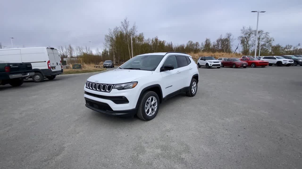 Thumbnail: 2025 Jeep Compass - 9