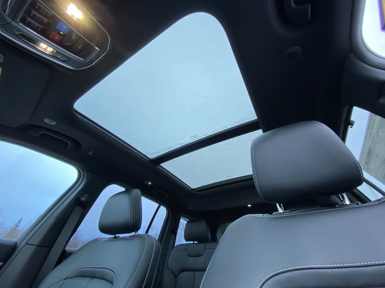 Thumbnail: 2025 Jeep Grand Cherokee - 23