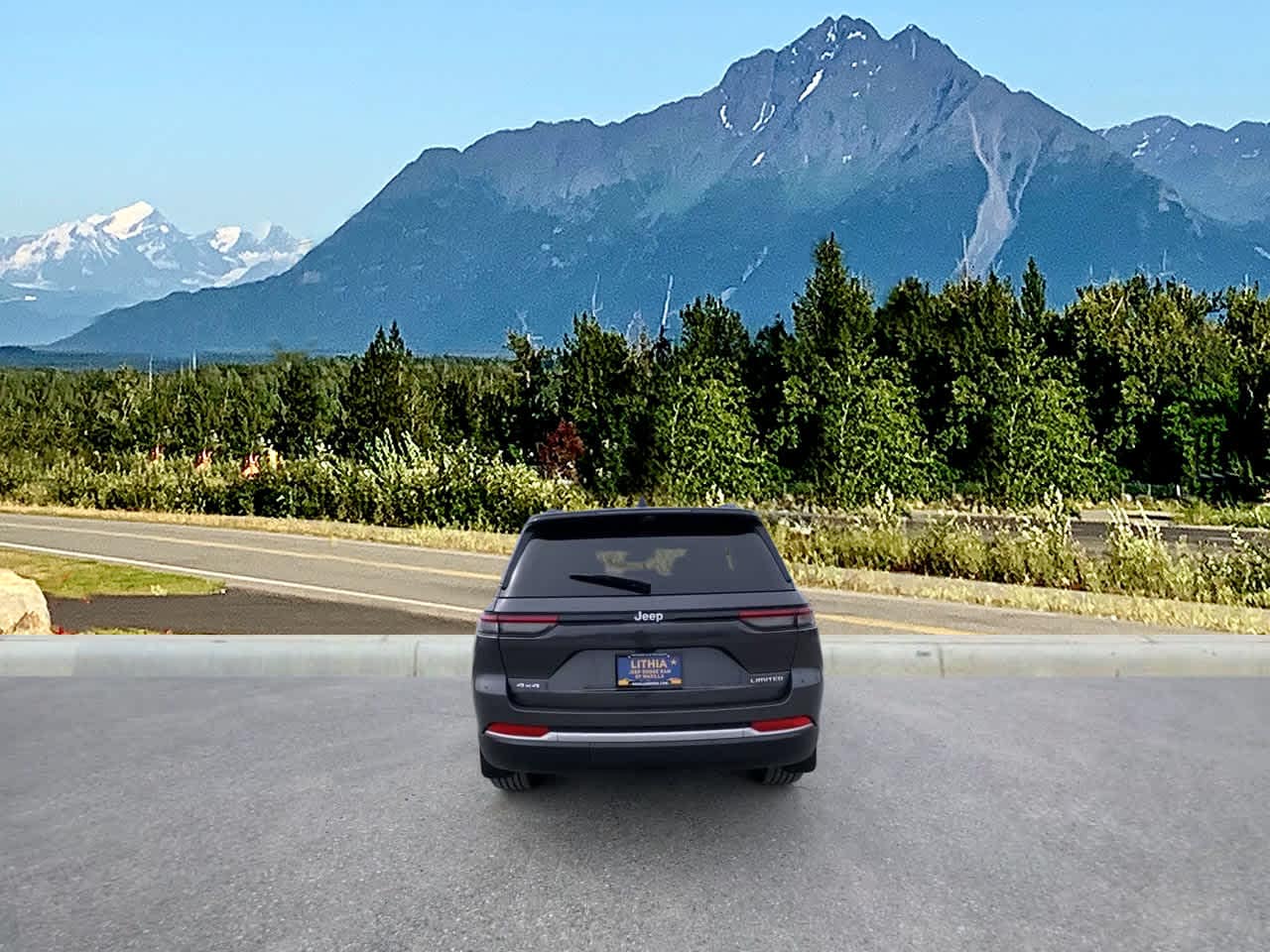 Thumbnail: 2026 Jeep Grand Cherokee - 4