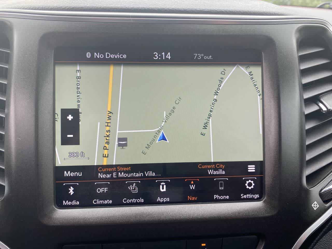 Thumbnail: 2020 Jeep Cherokee - 18