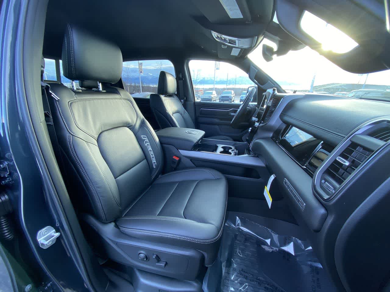 Thumbnail: 2026 RAM 1500 - 26