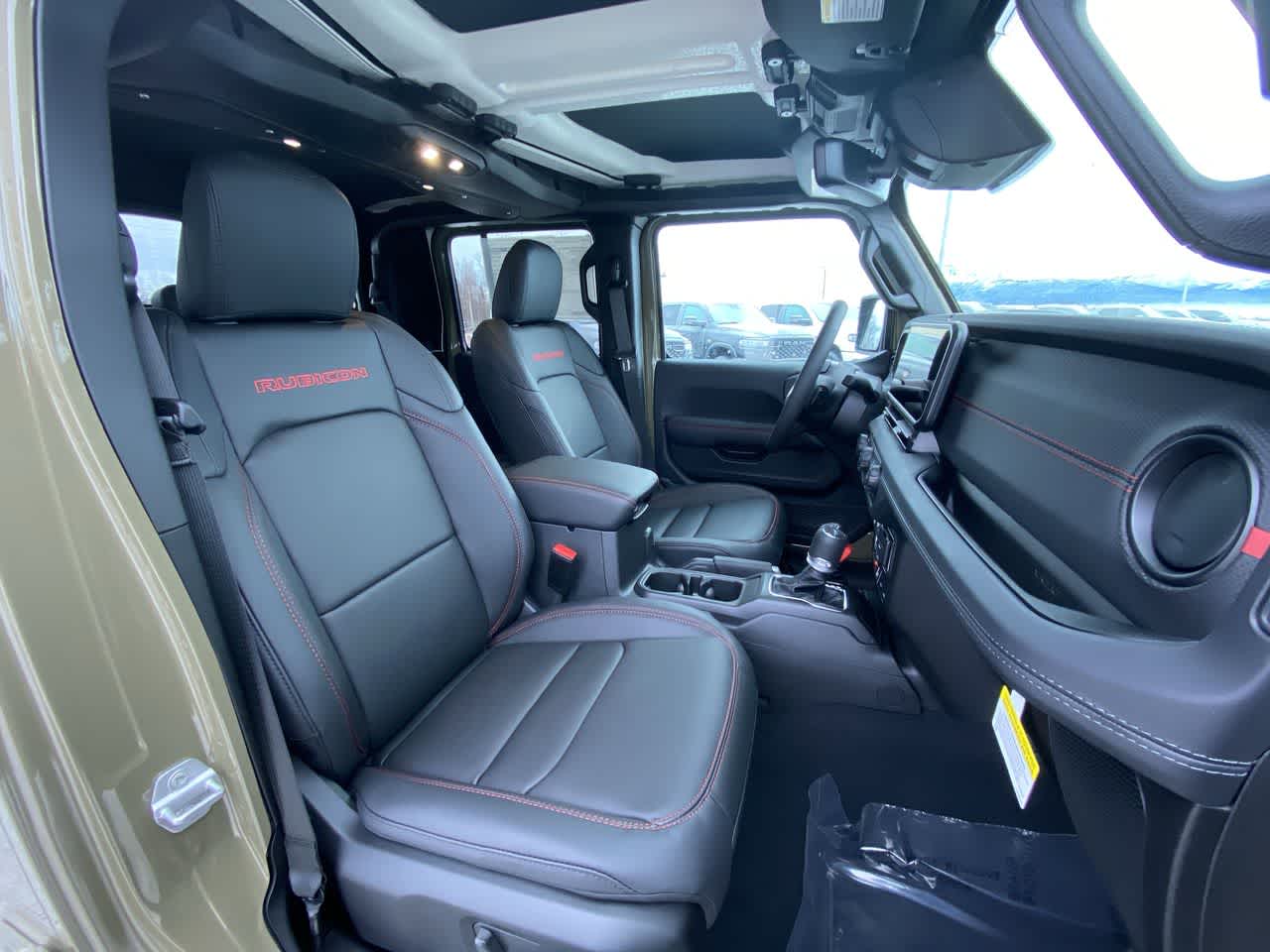 Thumbnail: 2026 Jeep Gladiator - 32