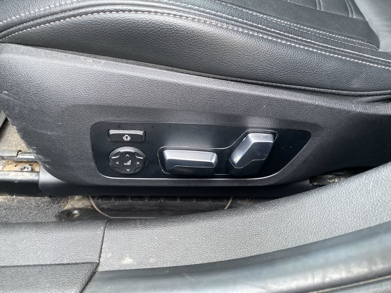 Thumbnail: 2020 BMW 3 Series - 18