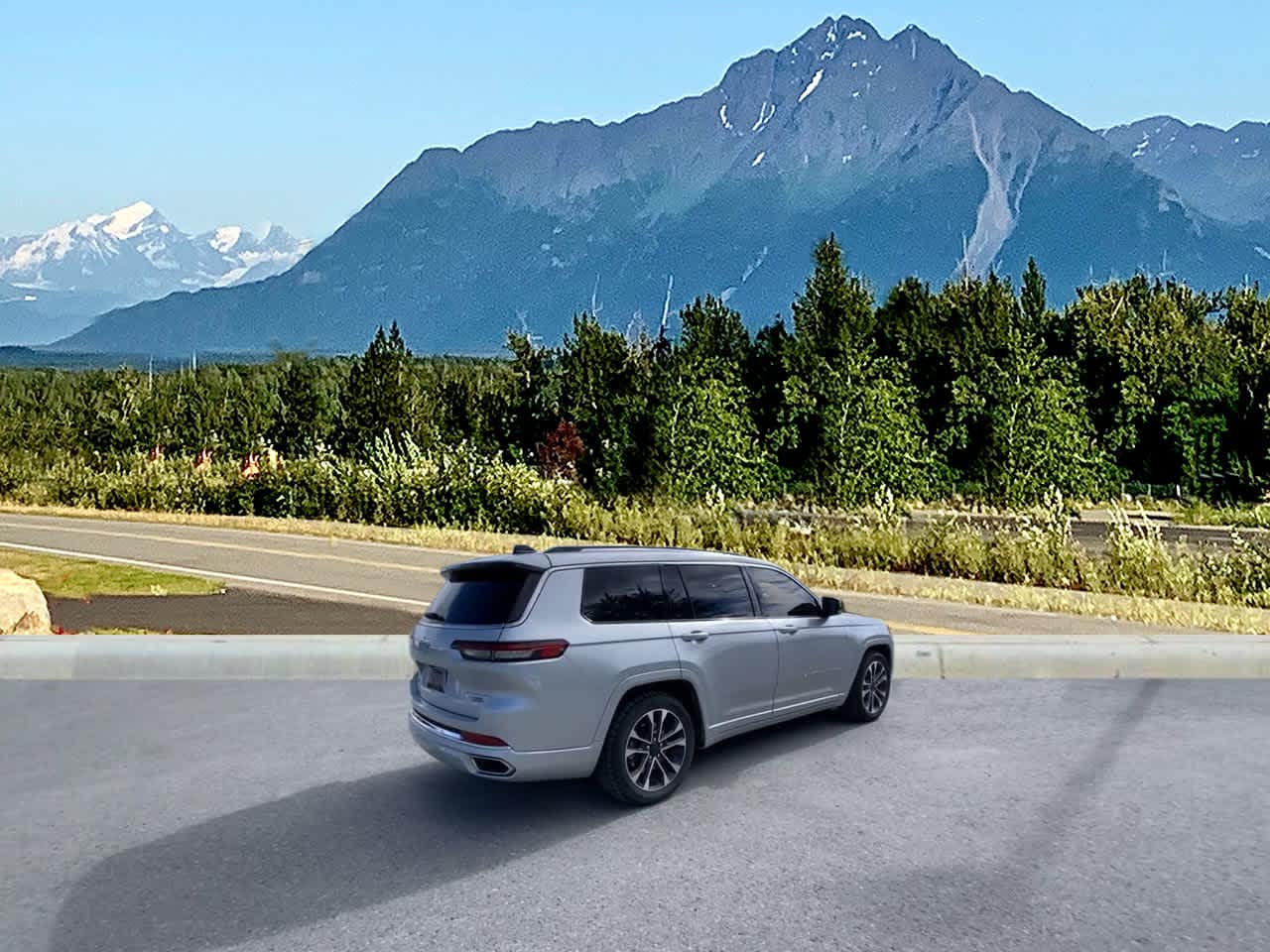 Thumbnail: 2023 Jeep Grand Cherokee - 5