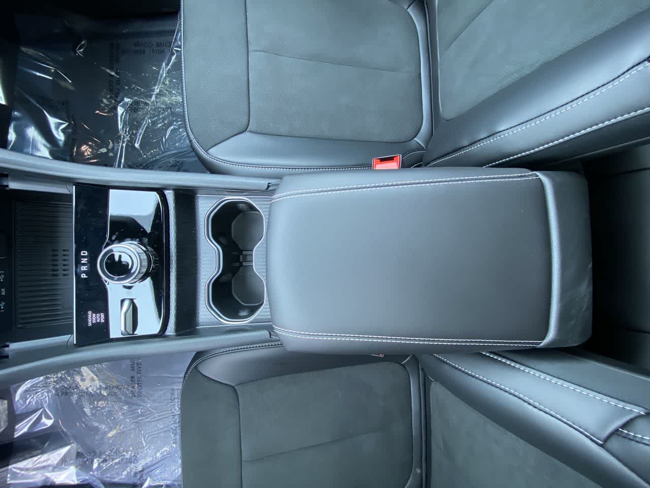 Thumbnail: 2026 Jeep Grand Cherokee - 28