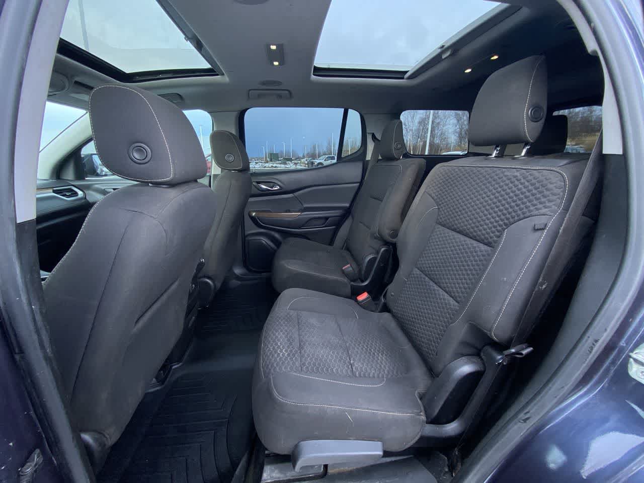 Thumbnail: 2019 GMC Acadia - 24