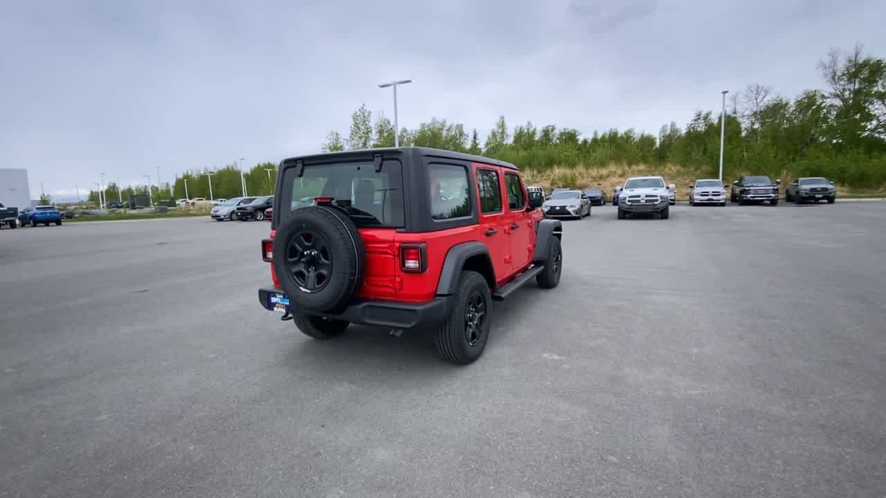 Thumbnail: 2025 Jeep Wrangler - 13
