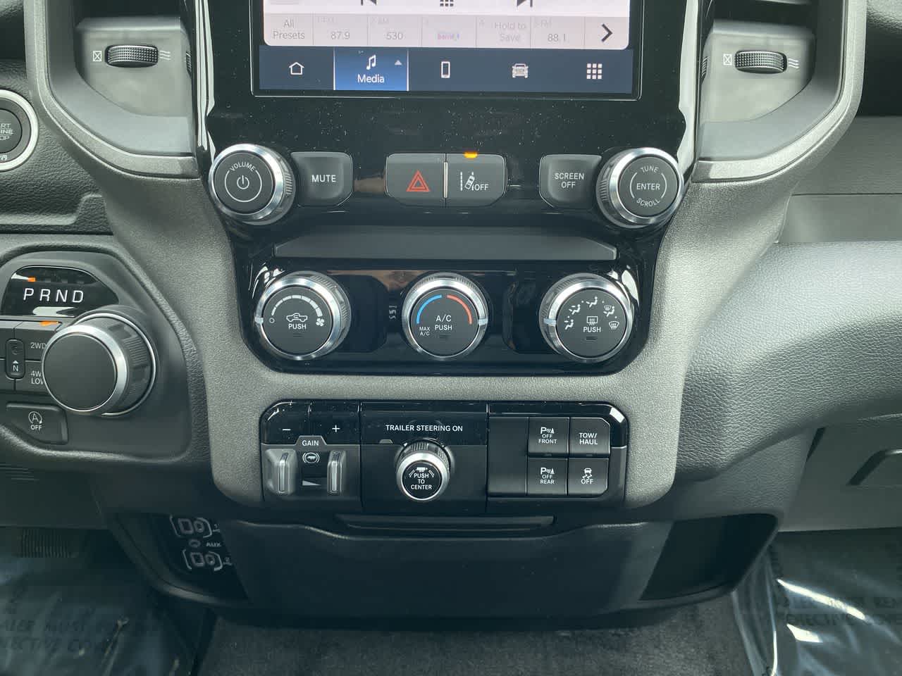 Thumbnail: 2025 RAM 1500 - 19