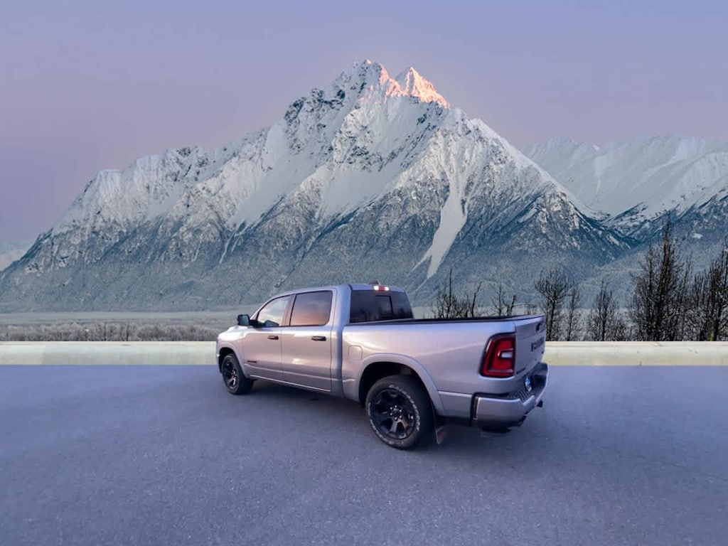 New 2026 Ram 1500 BIG HORN CREW CAB 4X4 5'7 BOX Pickup