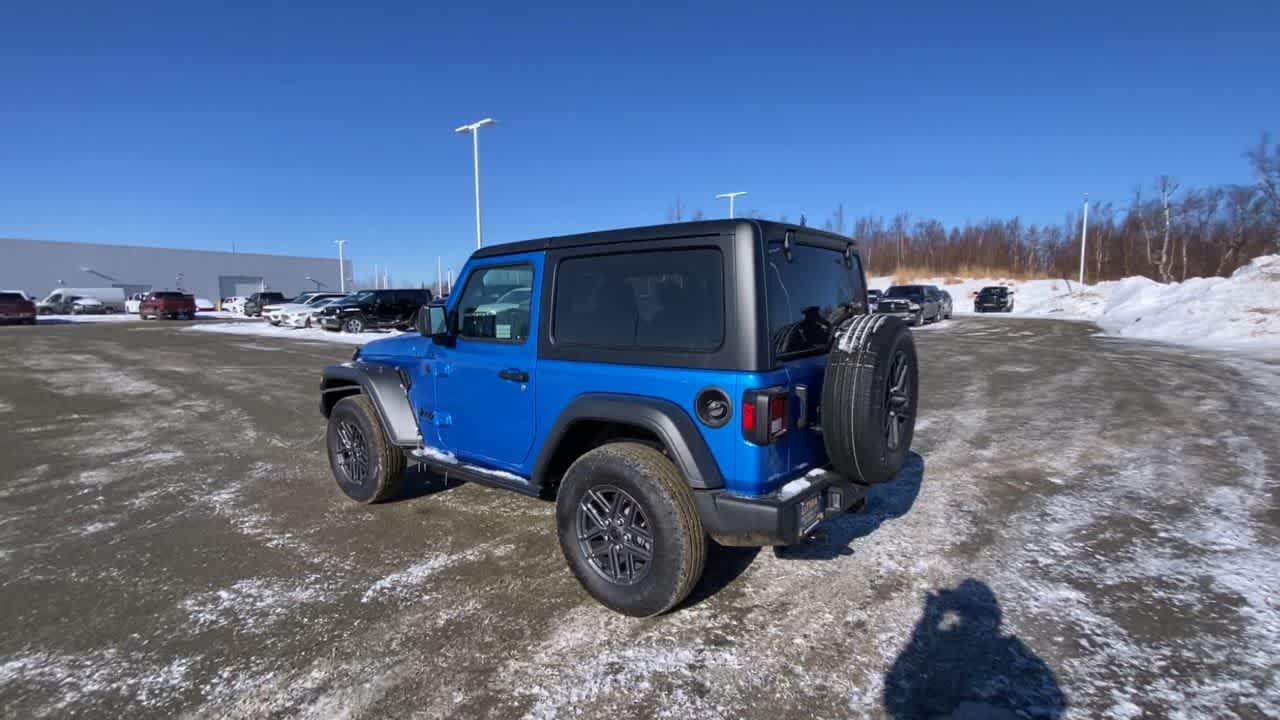 Thumbnail: 2026 Jeep Wrangler - 9