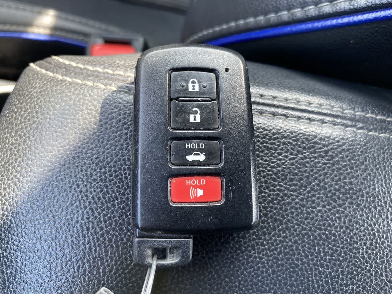 Thumbnail: 2018 Toyota Corolla - 18