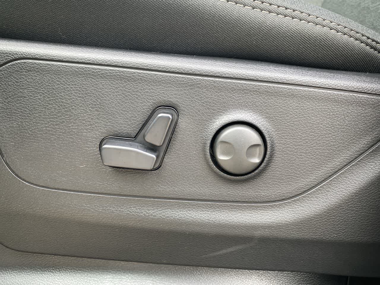 Thumbnail: 2026 RAM 1500 - 12