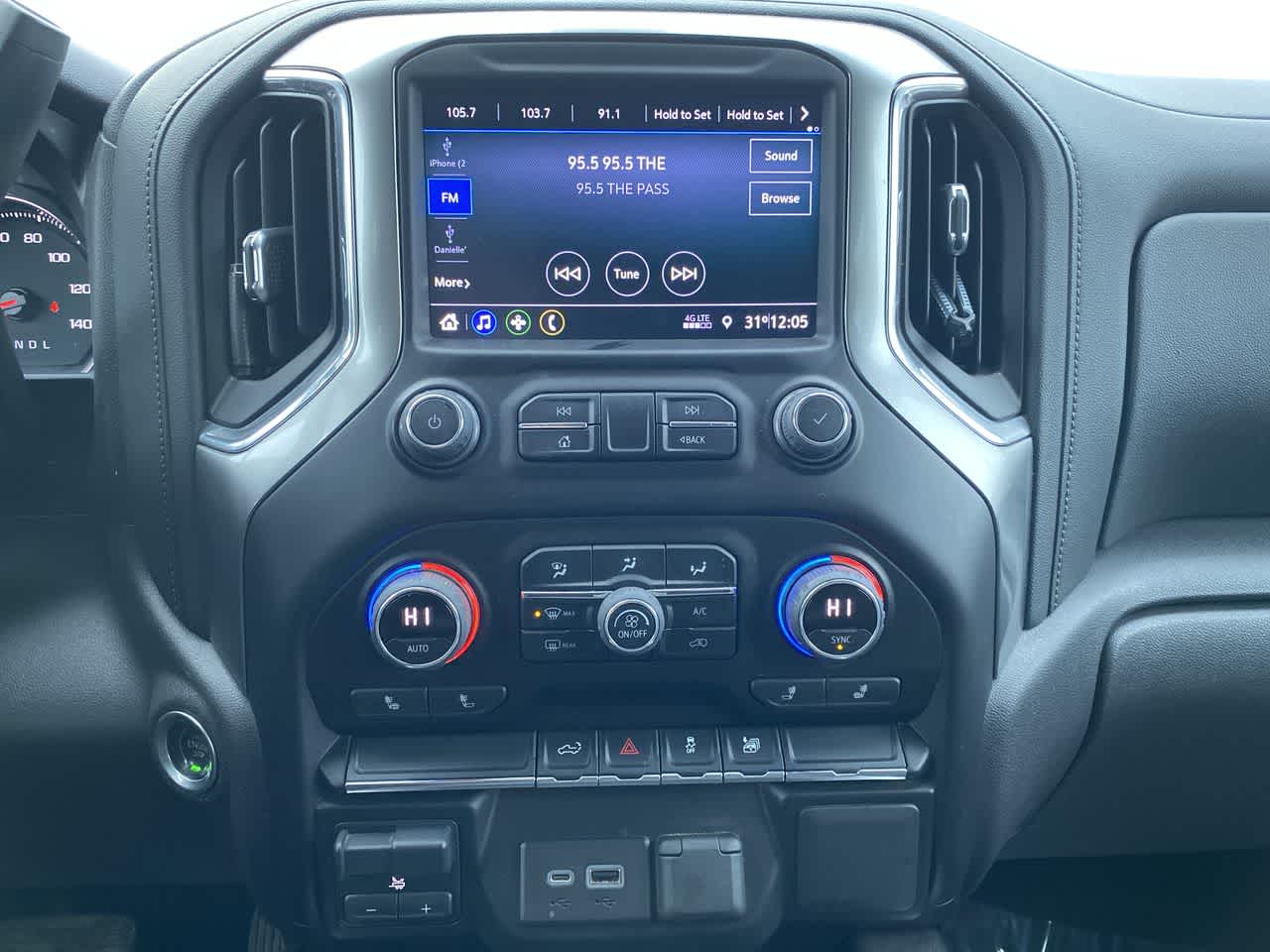 Thumbnail: 2021 Chevrolet Silverado 1500 - 16