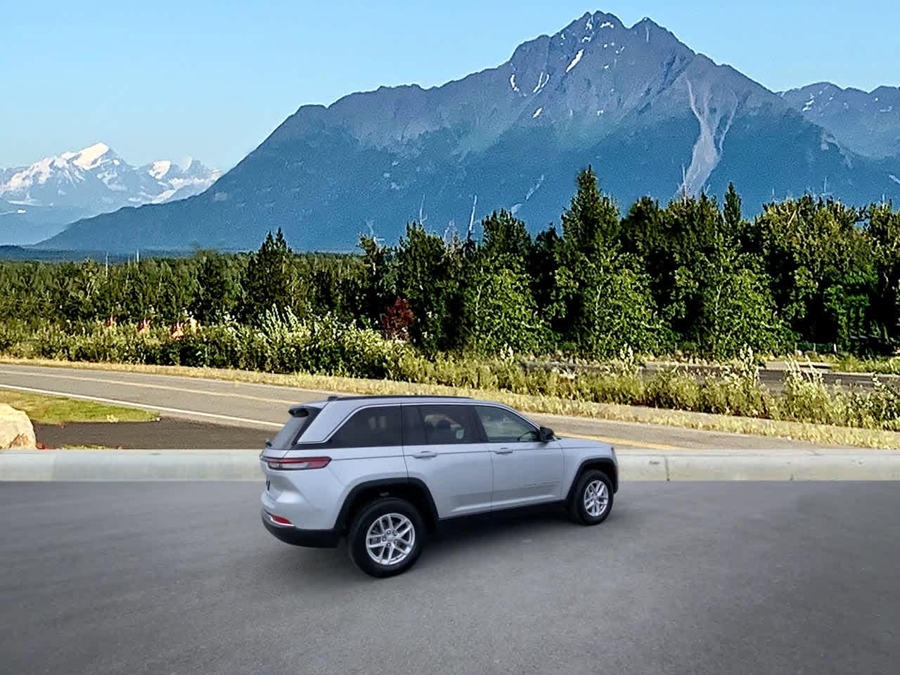 Thumbnail: 2025 Jeep Grand Cherokee - 5