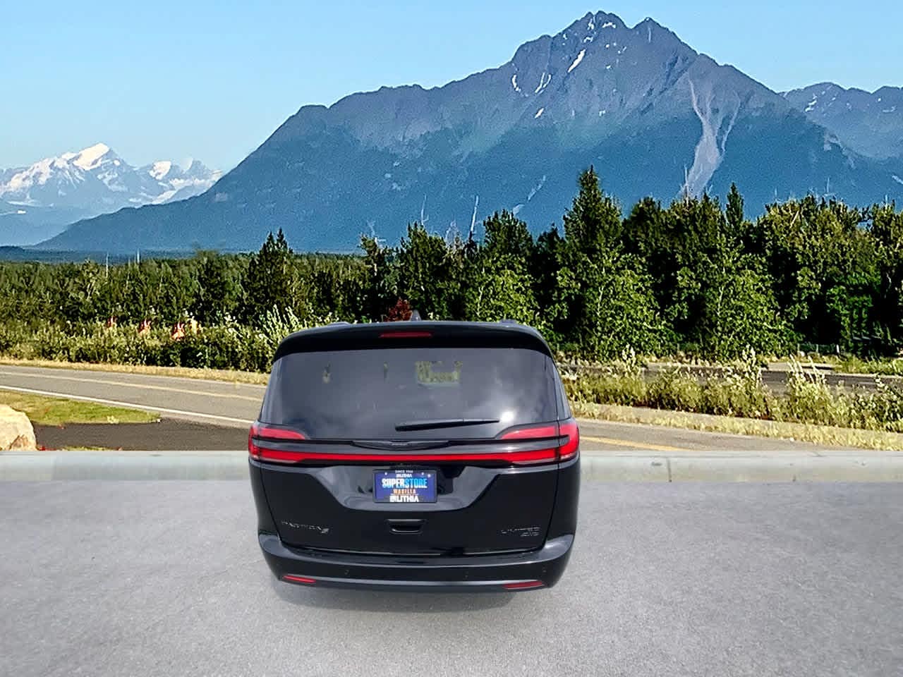 Thumbnail: 2025 Chrysler Pacifica - 4
