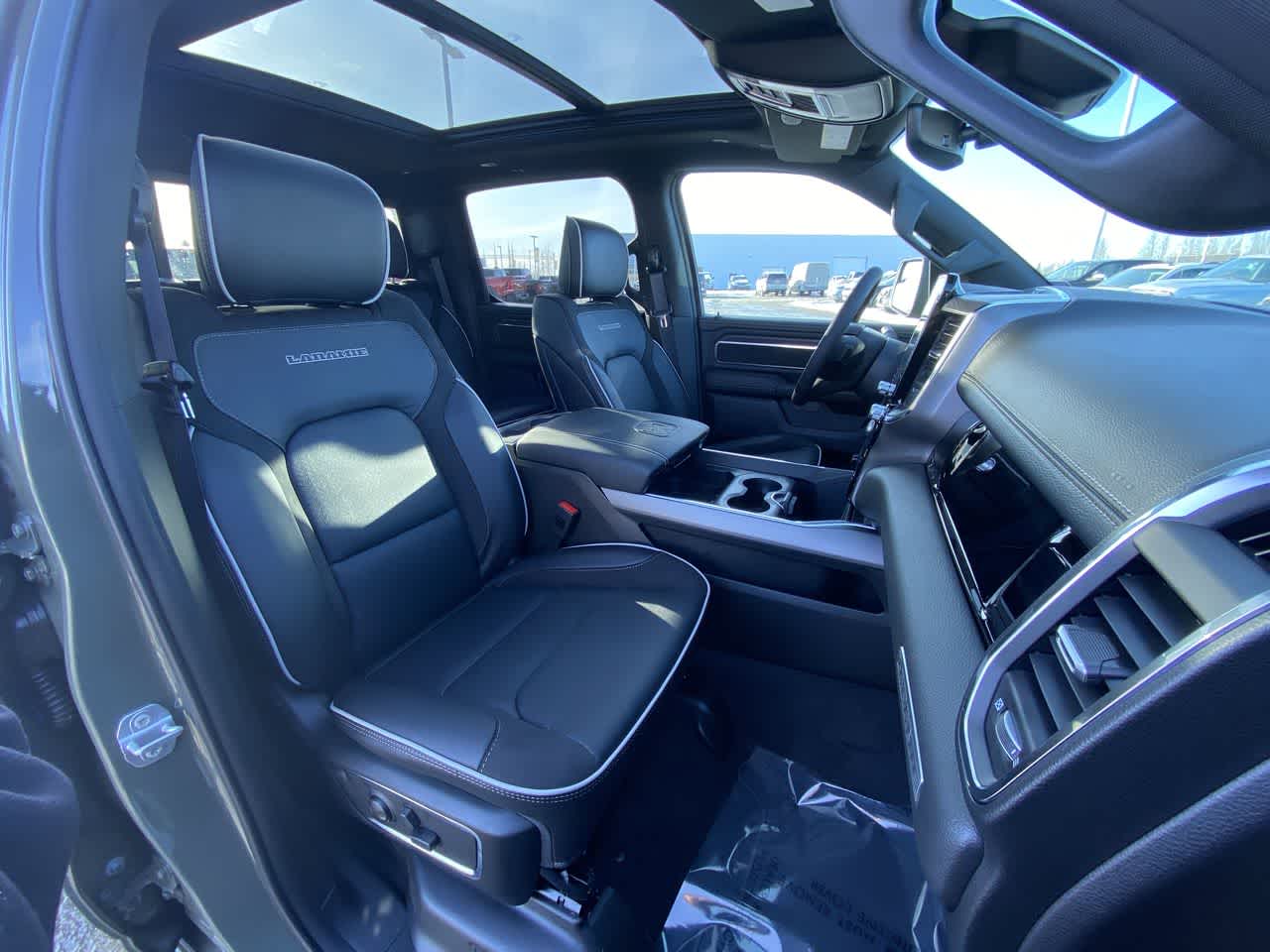 Thumbnail: 2026 RAM 1500 - 26