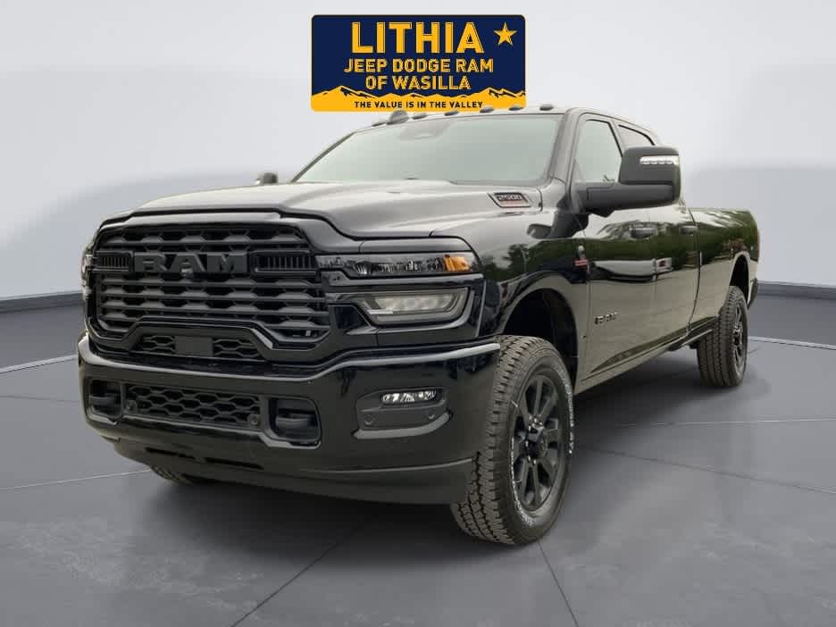 2026 Ram 2500 BIG HORN CREW CAB 4X4 8' BOX