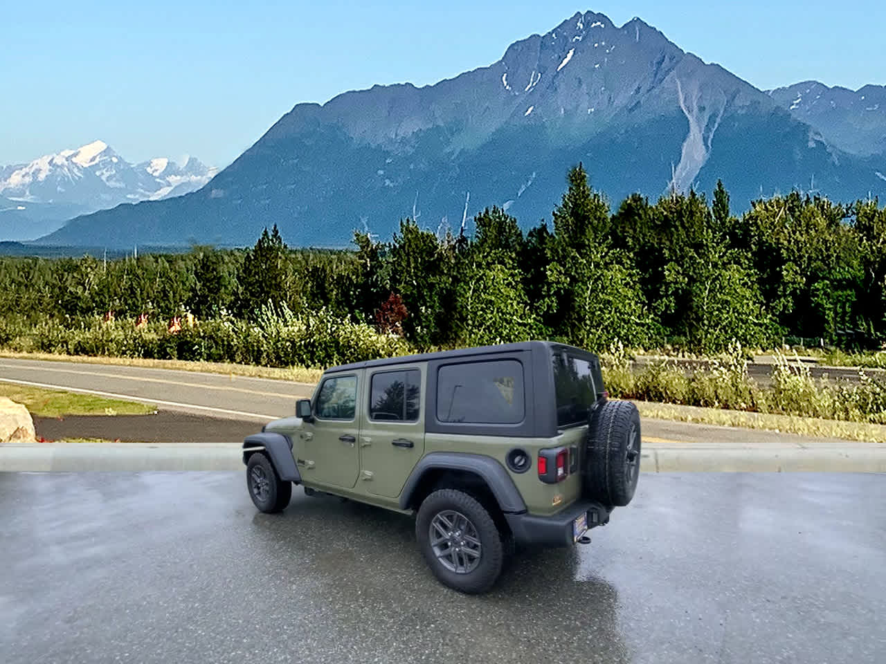 Thumbnail: 2026 Jeep Wrangler - 3