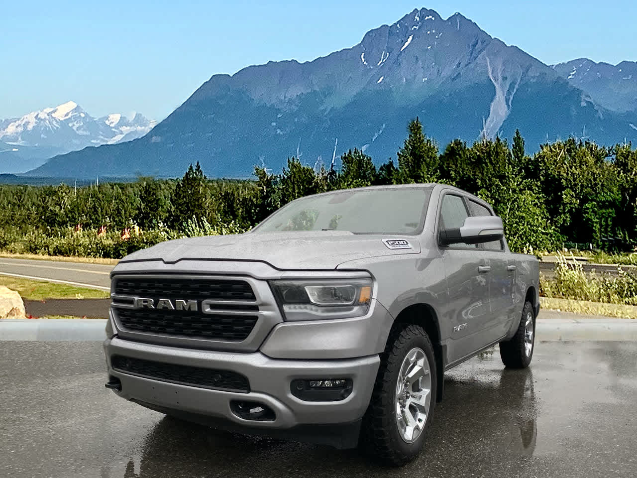 2022 RAM 1500 Big Horn/Lone Star 4x4 Crew Cab 5'7's photo