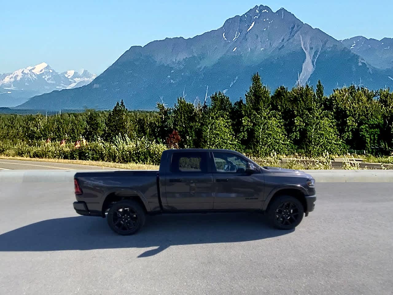 Thumbnail: 2026 RAM 1500 - 6