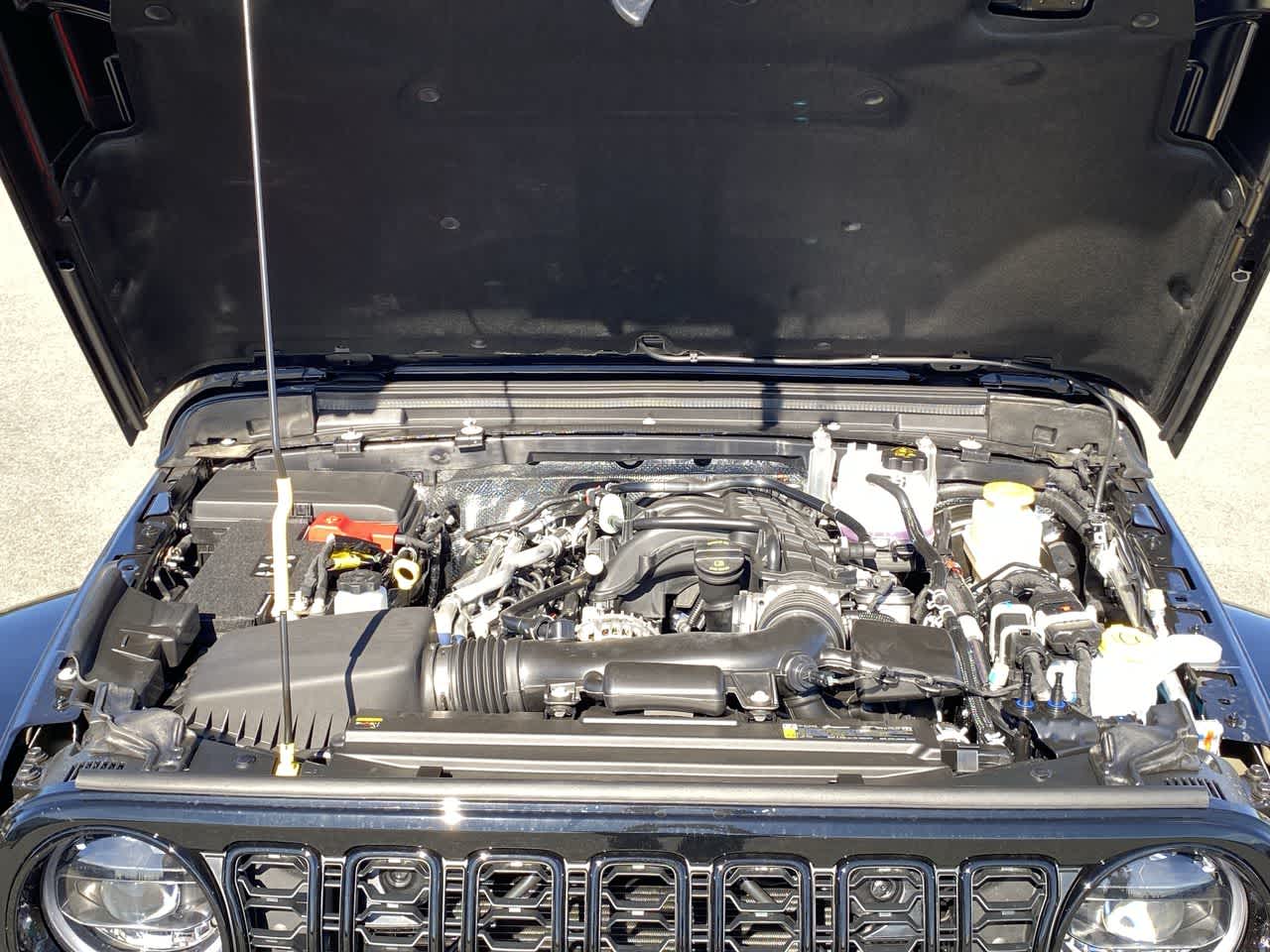 Thumbnail: 2025 Jeep Gladiator - 26