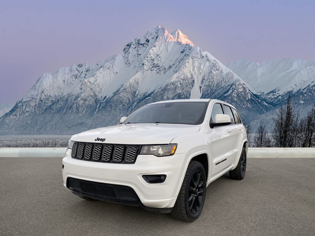 Used 2020 Jeep Grand Cherokee Altitude SUV