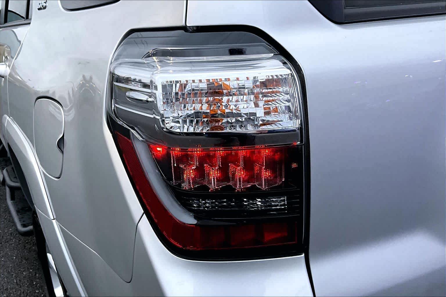 Thumbnail: 2023 Toyota 4Runner - 33