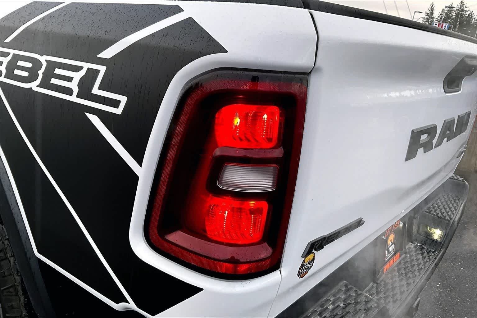 Thumbnail: 2025 RAM 1500 - 32