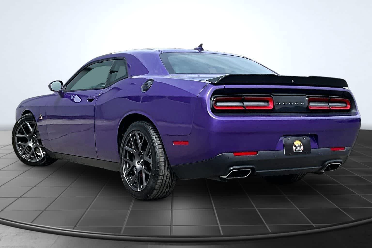 Thumbnail: 2019 Dodge Challenger - 4
