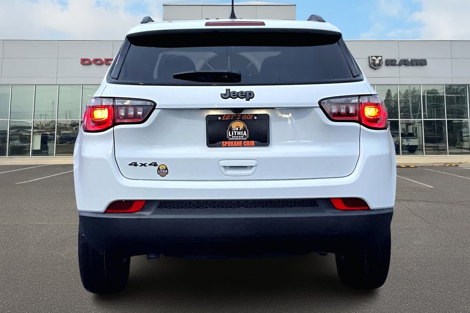 Thumbnail: 2026 Jeep Compass - 5