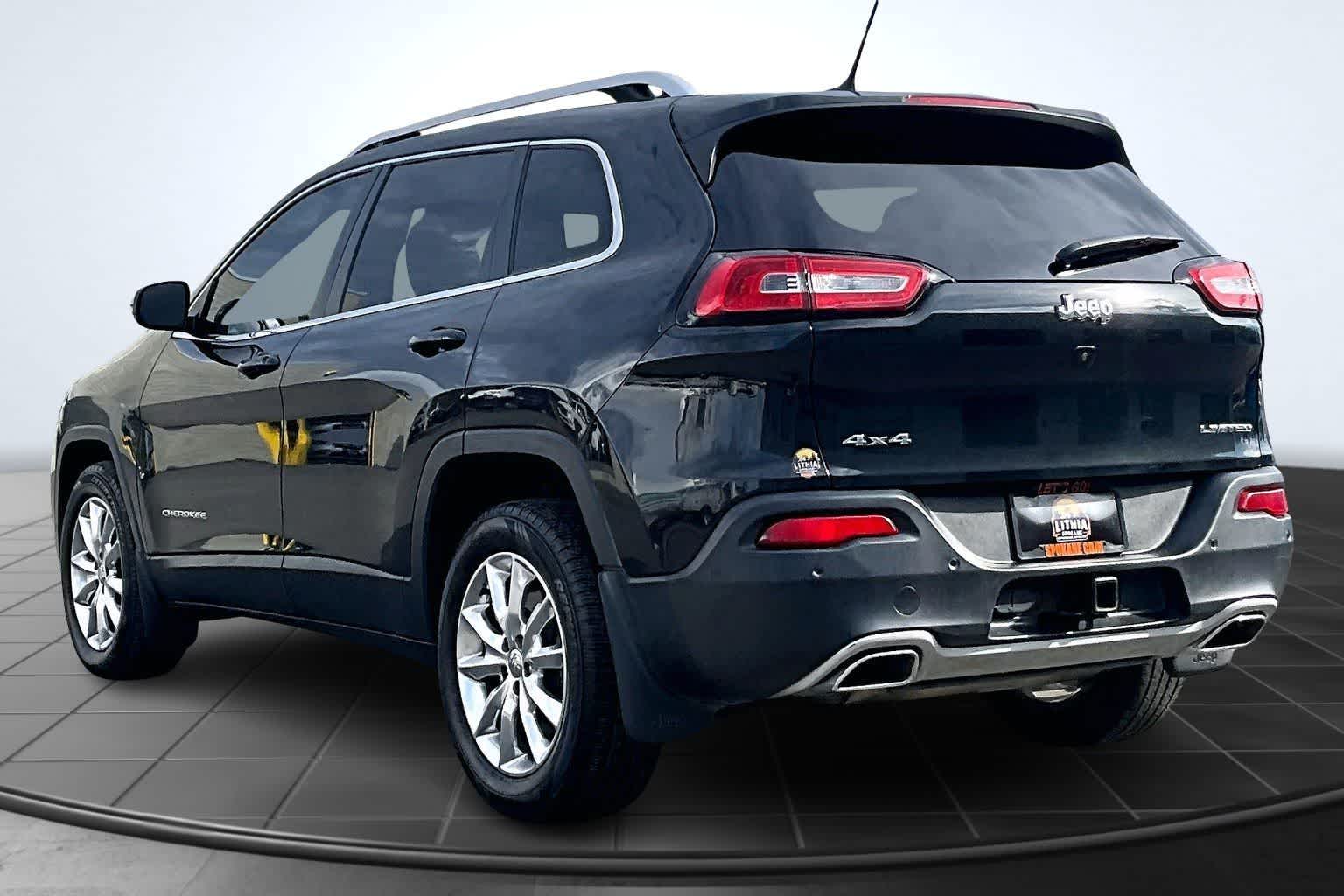 Thumbnail: 2015 Jeep Cherokee - 4