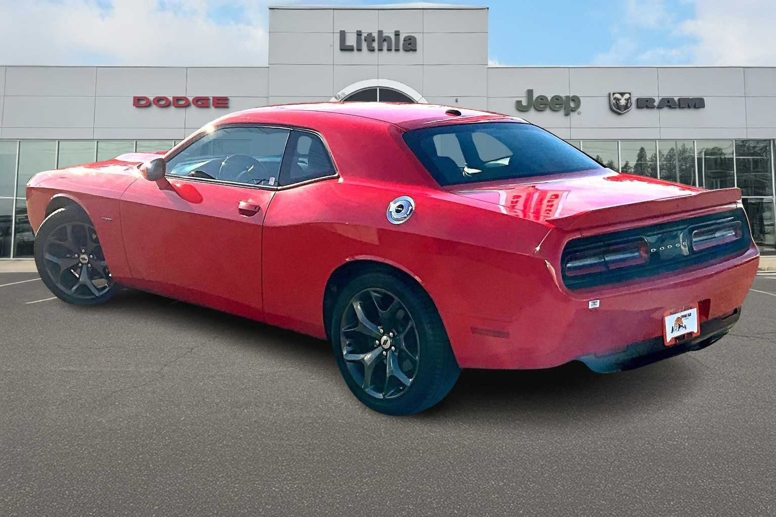 2019 Dodge Challenger R/T photo 4
