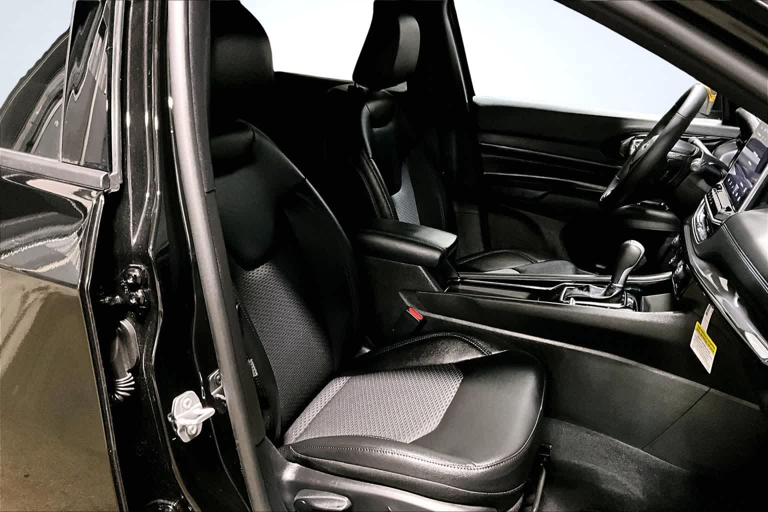 Thumbnail: 2026 Jeep Compass - 14