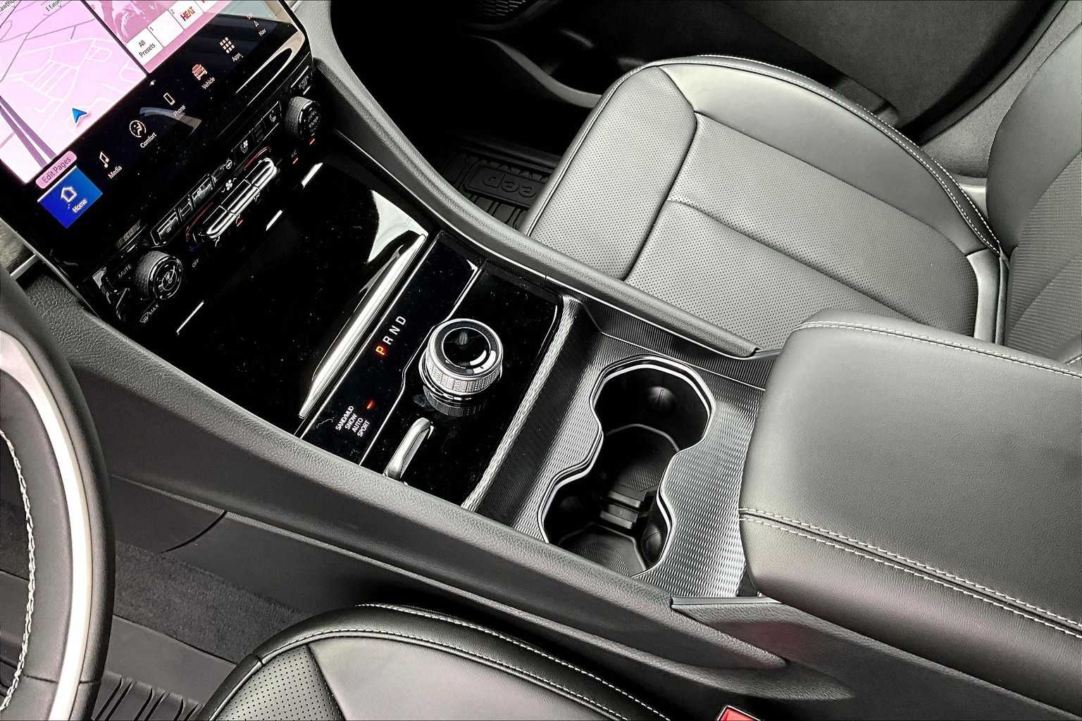 Thumbnail: 2025 Jeep Grand Cherokee - 17