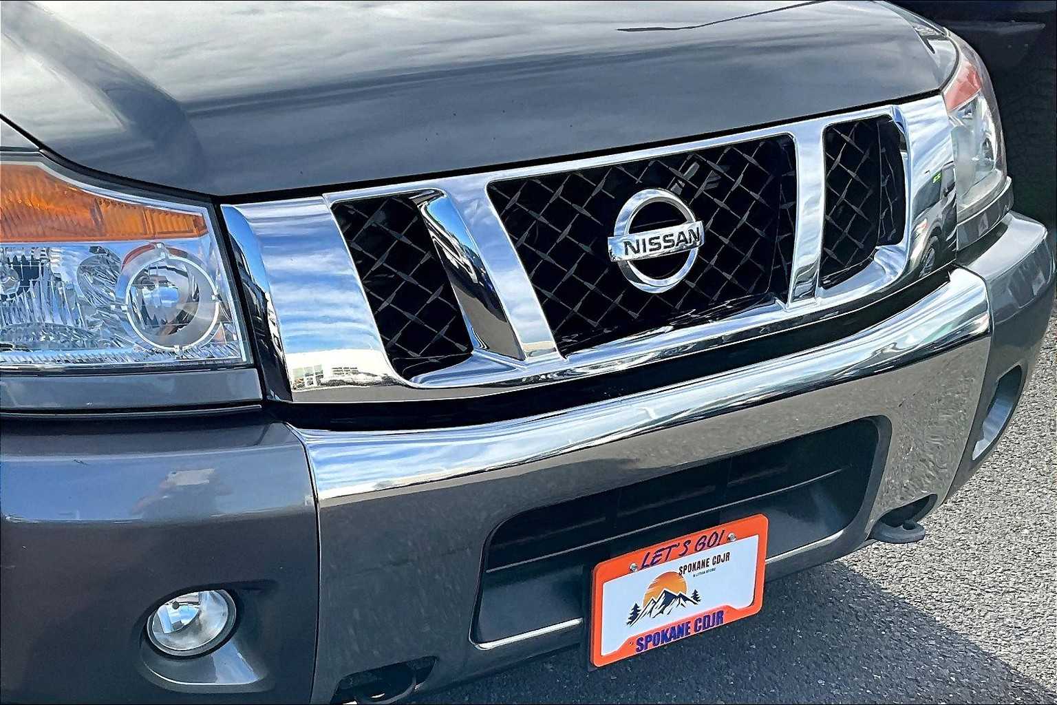 Thumbnail: 2014 Nissan Titan - 33